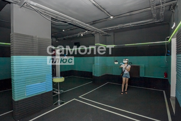 
  Сдается торговая площадь, 173 м², Осенний б-р, д. 2А
. Фото 4.