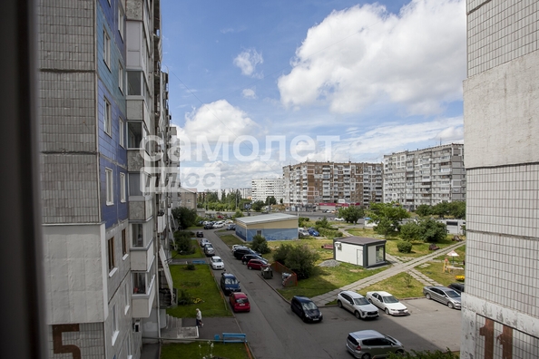 
  Продается 4-комн. квартира, 81.6 м², Молодежный пр-кт, д. 11
. Фото 5.