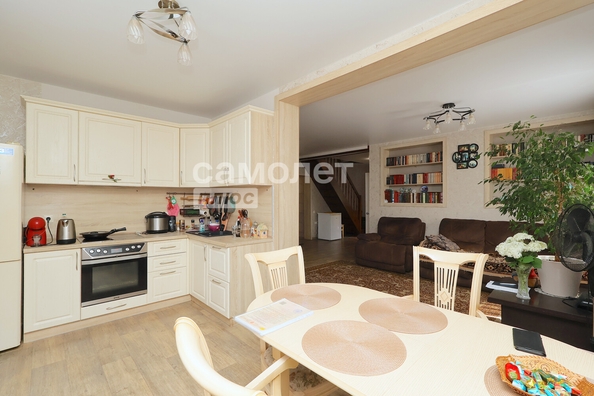 
  Продается коттедж, 180 м², Кемерово
. Фото 7.