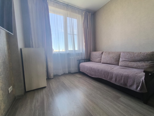 
  Сдается 3-комн. квартира, 69.4 м², Осенний б-р
. Фото 2.
