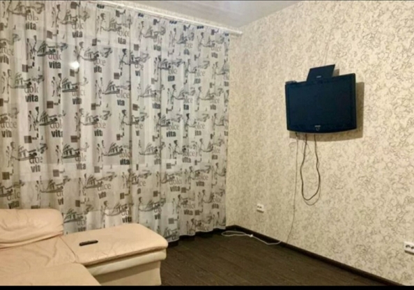 
  Сдается 1-комн. квартира, 32.6 м², Серебряный бор ул
. Фото 3.