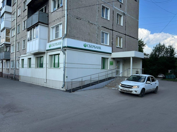 
  Сдается офис, 94.7 м², Октябрьская ул
. Фото 1.