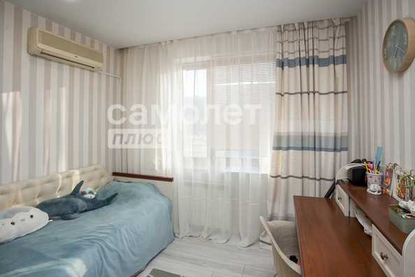 
  Продается 2-комн. квартира, 53.8 м², Строителей б-р, д. 28
. Фото 9.