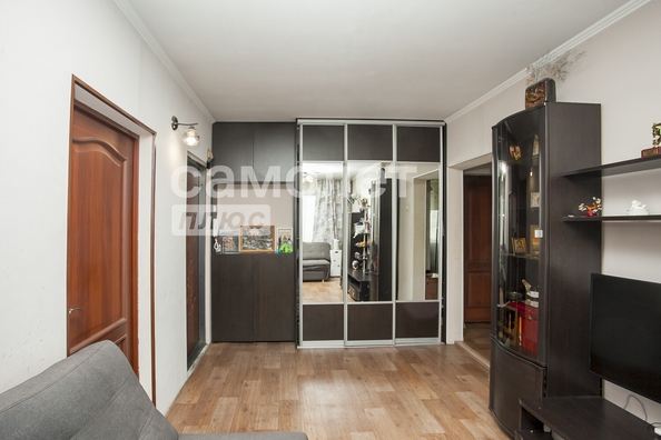 
  Продается 3-комн. квартира, 62.6 м², Волгоградская ул, д. 3
. Фото 2.
