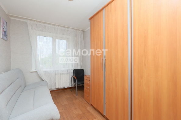 
  Продается 4-комн. квартира, 60.5 м², Строителей б-р, д. 33
. Фото 10.