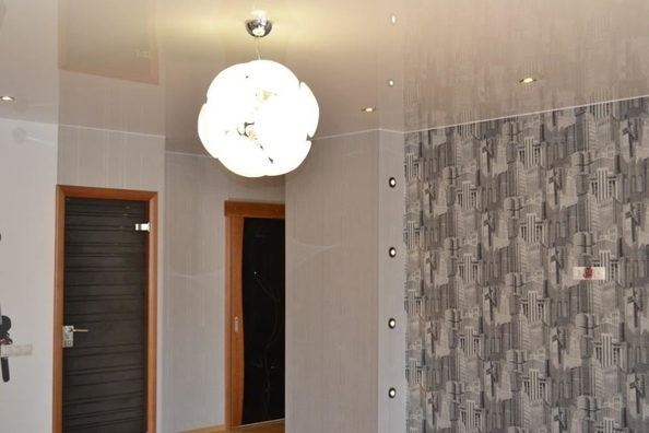 
  Сдается 3-комн. квартира, 107 м², Шахтеров  пр-кт, д. 66
. Фото 8.