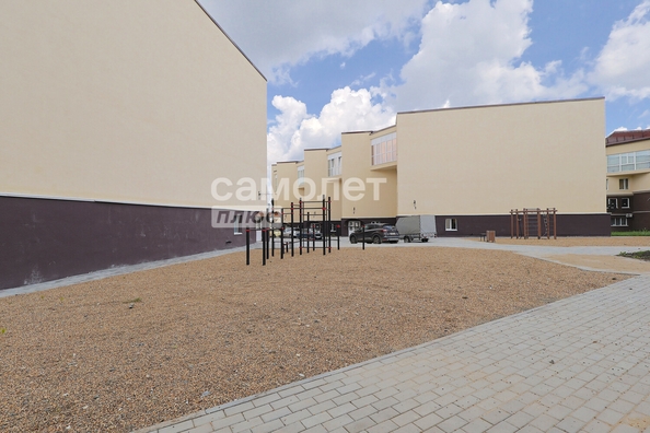 
  Продается 2-комн. квартира, 77.4 м², Строителей б-р, д. 71/8
. Фото 8.