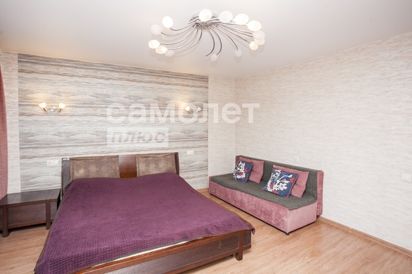 
  Продается 1-комн. квартира, 39.7 м², Молодежный пр-кт, д. 11
. Фото 1.