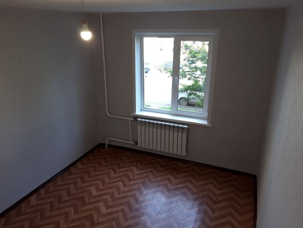 
  Продается 3-комн. квартира, 60.6 м², Инициативная ул, д. 101а
. Фото 17.