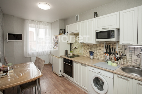 
  Продается 3-комн. квартира, 68.1 м², Веры Волошиной ул, д. 6
. Фото 4.
