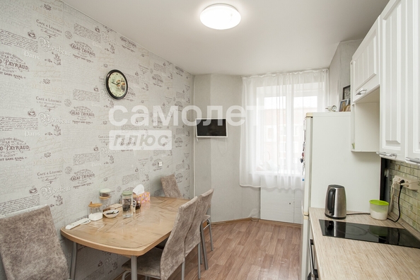 
  Продается 3-комн. квартира, 68.1 м², Веры Волошиной ул, д. 6
. Фото 5.