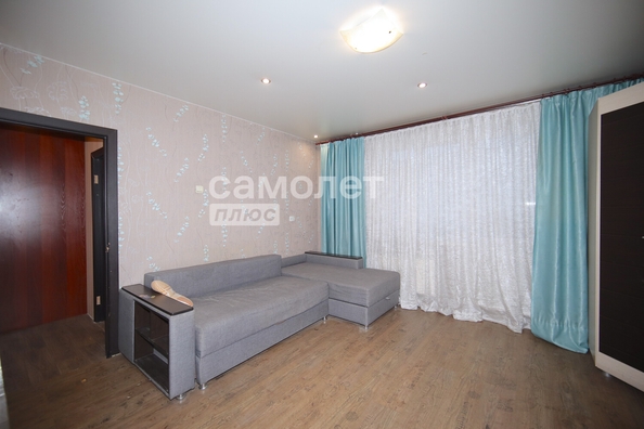 
  Продается 3-комн. квартира, 59.3 м², Октябрьский пр-кт, д. 82
. Фото 2.