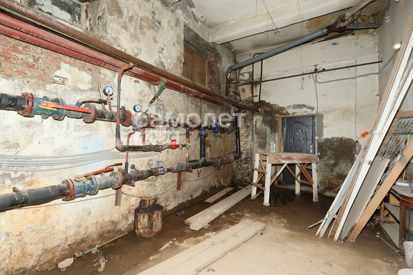 
  Продается универсальное помещение, 210 м², Николая Островского ул, д. 31
. Фото 43.