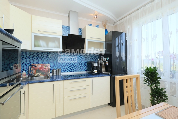 
  Продается 2-комн. квартира, 51.3 м², Комсомольский пр-кт, д. 27
. Фото 2.