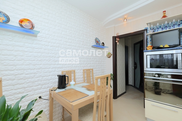 
  Продается 2-комн. квартира, 51.3 м², Комсомольский пр-кт, д. 27
. Фото 5.
