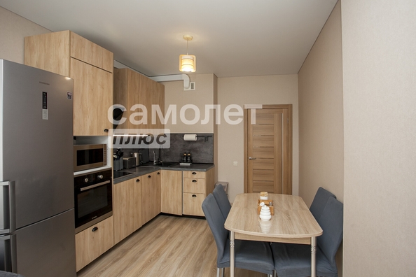 
  Продается 2-комн. квартира, 46.7 м², Космическая ул, д. 24а
. Фото 3.