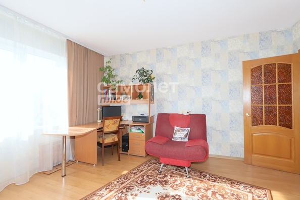 
  Продается 3-комн. квартира, 69.8 м², Ленина пр-кт, д. 146/1
. Фото 7.