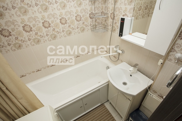 
  Продается 3-комн. квартира, 61 м², Веры Волошиной ул, д. 28
. Фото 12.