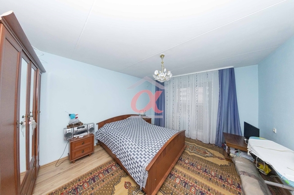 
  Продается 4-комн. квартира, 122 м², Сибиряков-Гвардейцев ул, д. 22а
. Фото 7.