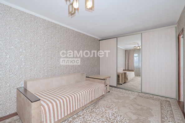 
  Продается 1-комн. квартира, 32.9 м², Ленинградский пр-кт, д. 28
. Фото 1.