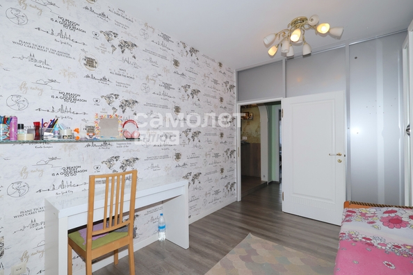 
  Продается 4-комн. квартира, 85.2 м², Московский пр-кт, д. 45б
. Фото 4.