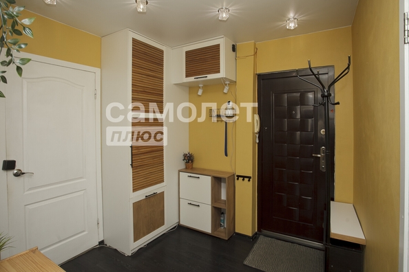 
  Продается 3-комн. квартира, 61 м², Волгоградская ул, д. 32а
. Фото 11.