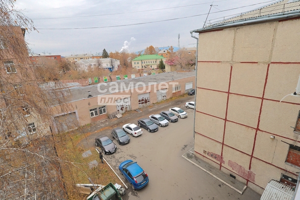 
  Продается 1-комн. квартира, 16.5 м², Дзержинского ул, д. 9А
. Фото 9.