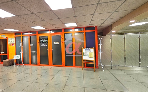 
  Продается универсальное помещение 262.5 м², в ЖК Южный, дом Ю-5. Фото 7.