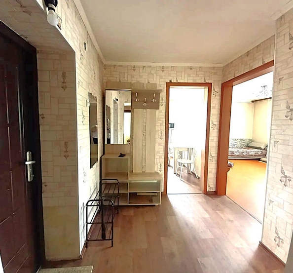
  Продается 4-комн. квартира 79.3 м². Фото 1.