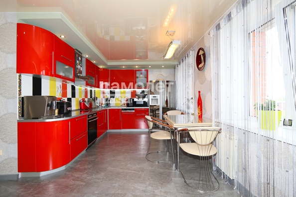 
  Продается 3-комн. квартира 76.2 м². Фото 2.