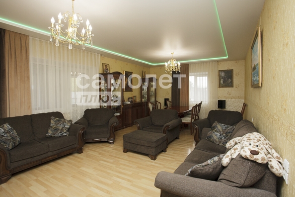 
  Продается коттедж 319.9 м². Фото 1.