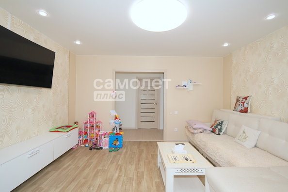 
  Продается 2-комн. квартира 54.5 м², в ЖК Томь, дом 19. Фото 1.