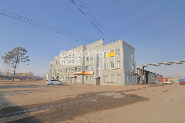 
  Продается офис 1090 м². Фото 1.