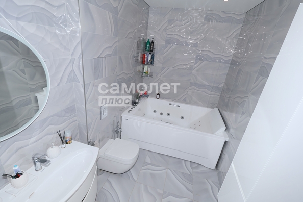 
  Продается 4-комн. квартира 146.8 м², в ЖК Южный, дом Рубиновый. Фото 32.