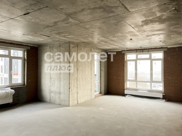 
  Продается 3-комн. квартира 80 м², в ЖК Уютный квартал, дом 2. Фото 1.