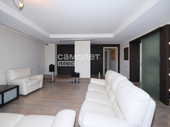 
  Продается 3-комн. квартира 210.2 м². Фото 9.