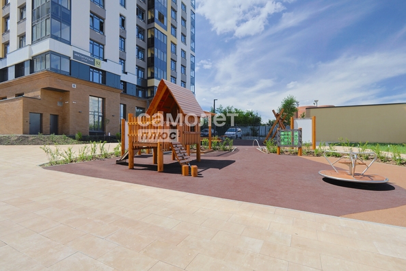 
  Продается торговая площадь 127.7 м², в ЖК Чемпион-парк, дом 2. Фото 4.