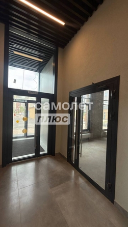 
  Сдается торговая площадь 127.7 м², в ЖК Чемпион-парк, дом 2. Фото 11.