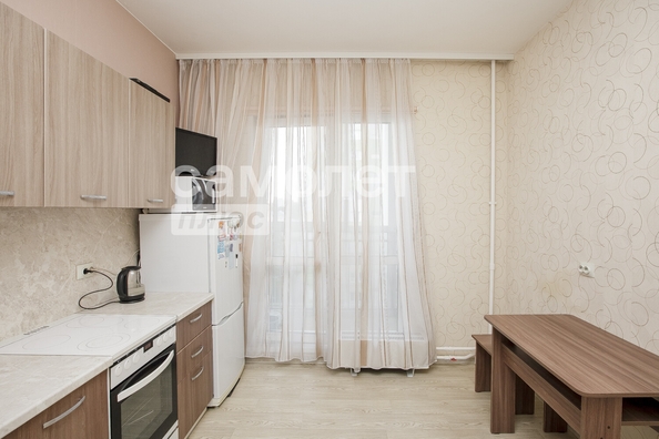 
  Продается 1-комн. квартира 36.5 м², в ЖК Кемерово-Сити, дом 36. Фото 3.