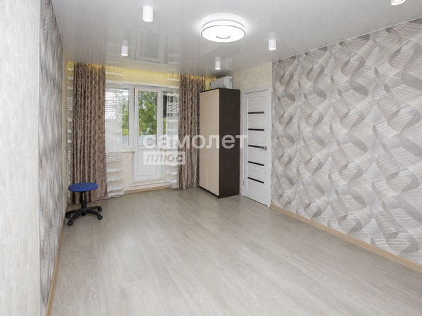 
  Продается 3-комн. квартира 57 м². Фото 1.