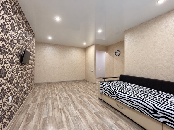 
  Продается 3-комн. квартира 57.3 м². Фото 1.