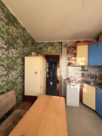
  Продается 4-комн. квартира 107.6 м². Фото 2.