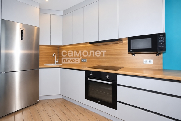 
  Продается 3-комн. квартира 90.9 м². Фото 1.