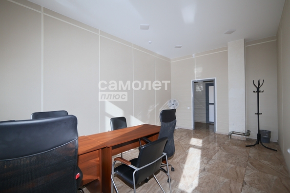 
  Сдается универсальное помещение 200 м². Фото 2.