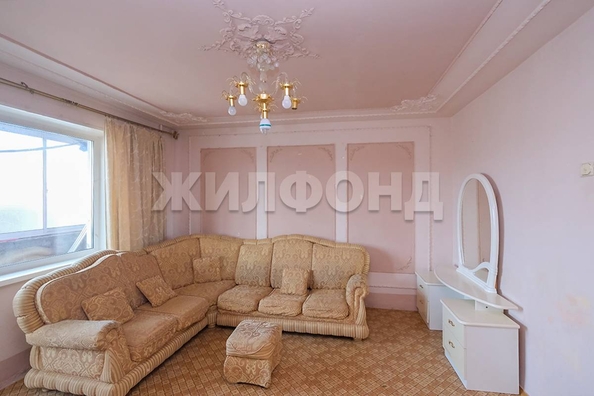 
  Продается 3-комн. квартира, 65.3 м², Есенина ул, д. 8/1
. Фото 4.