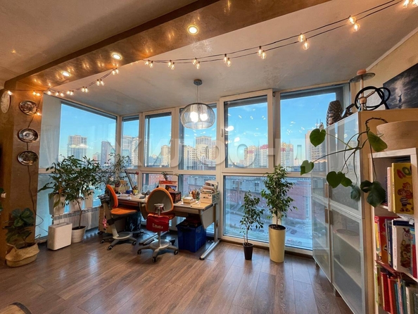
   Продам студию, 51 м², Шевченко ул, 15

. Фото 6.