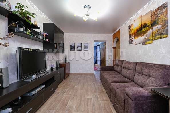 
  Продается 3-комн. квартира, 60.7 м², Грунтовая ул, д. 12
. Фото 2.