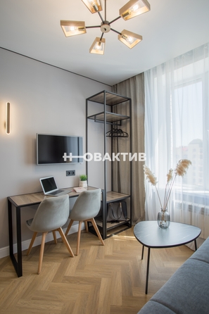 
   Продам 3-комнатную, 49.9 м², Большевистская ул, 37

. Фото 2.