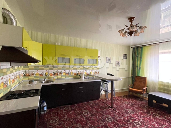 
   Продам 3-комнатную, 81.1 м², Калинина ул, 20

. Фото 3.