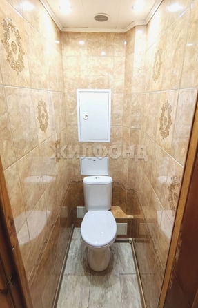 
   Продам 2-комнатную, 47.5 м², Ленинградская ул, 149

. Фото 8.